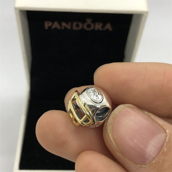 ✨🔥Pandora San Francisco 49'rs Football Helmet Charm - Picture 6 of 8